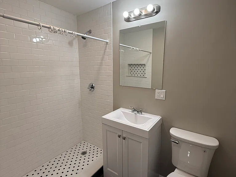50 Evergreen St #24 — Photo 8