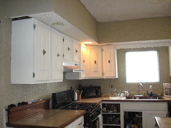 5th image of 316 Morris St
