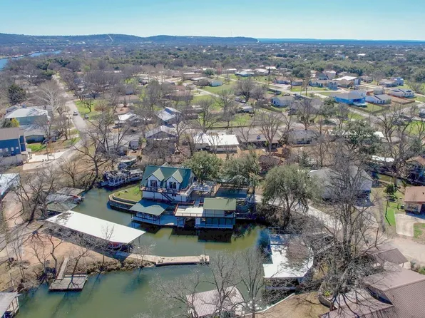 1018 McCartney, Kingsland, TX 78746