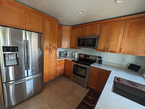 3rd image of 1305 Caminito Gabaldon Unit D