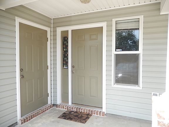2nd image of 2360 Quazar Cir