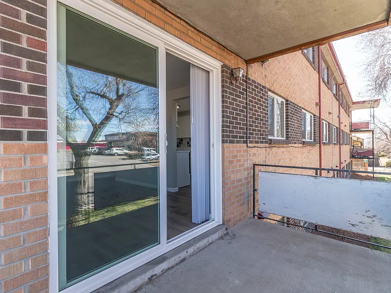 8780 Dawson St — Photo 9