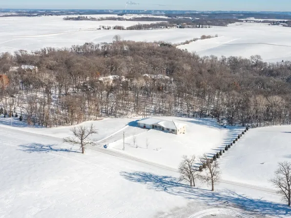 57618 205th Ave, Plainview, MN 55964