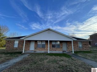 305 Cambridge Dr #313, Murray, KY 42071