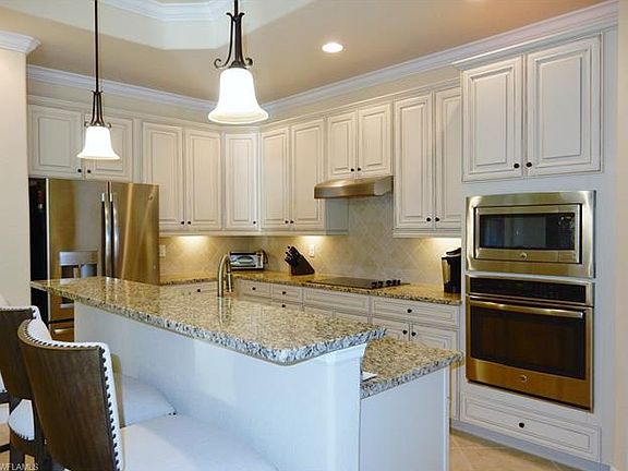 5th image of 28608 Derry Ct