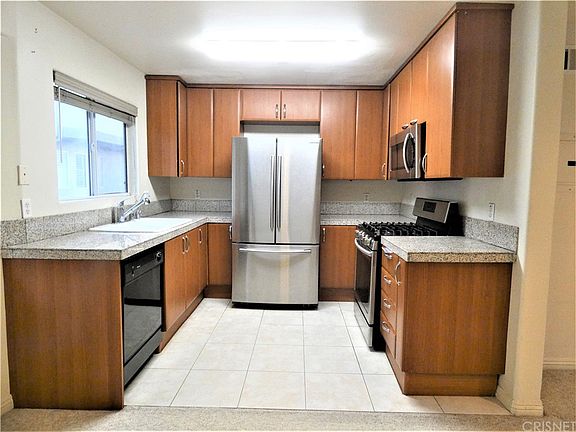 2nd image of 2066 Artesia Blvd APT A