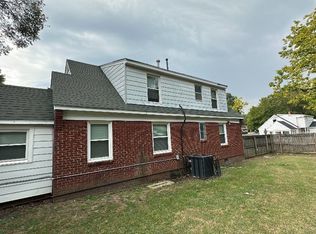 984 E Raines Rd, Memphis, TN 38116