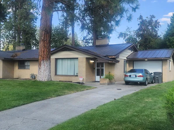 2111 S McDonald Rd, Spokane, WA 99216