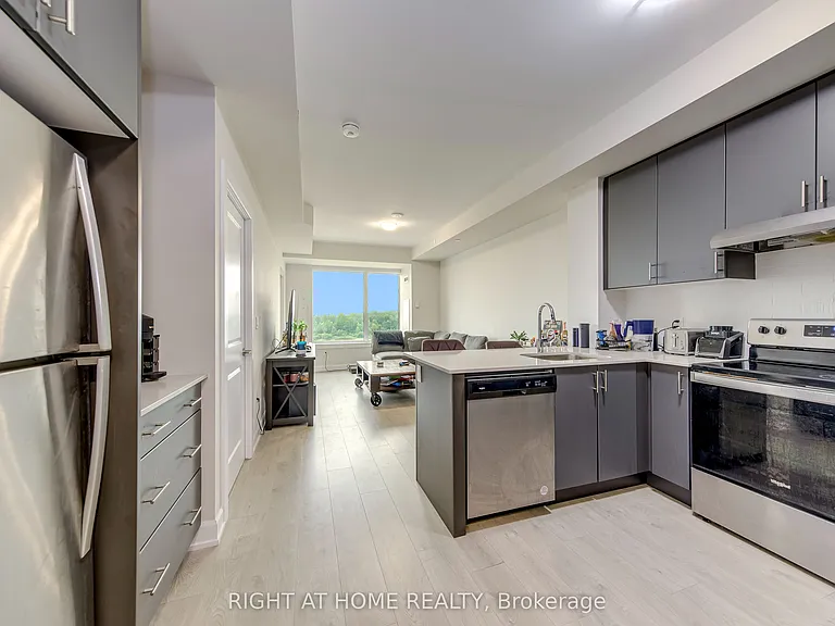 3200 William Coltson Ave #521 — Photo 8