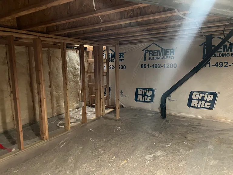1868 N Blue Iris Ave — Photo 21