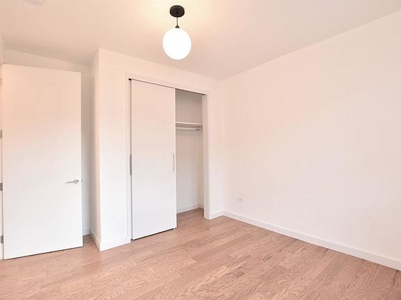 4th image of 100 Cooper St APT 6F