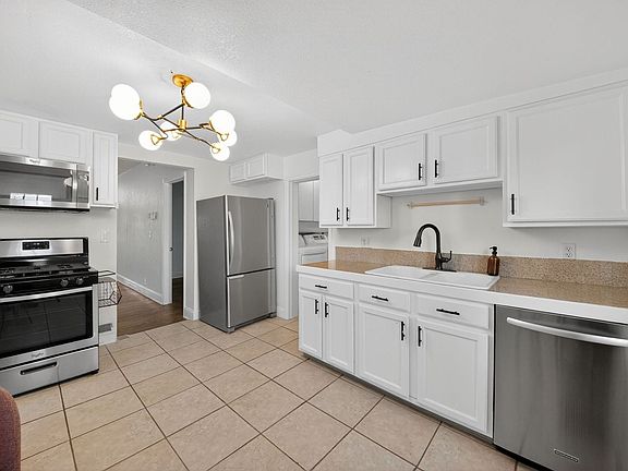 5th image of 3443 N Humboldt St