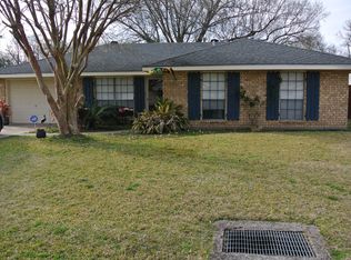 120 Crestwood Dr, Houma, LA 70364