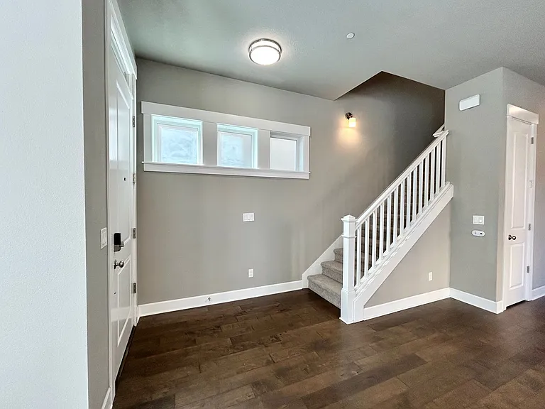 11571 SW Barber St — Photo 5