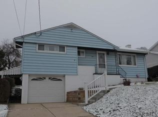 305 Robinson Ave, Johnstown, PA 15905