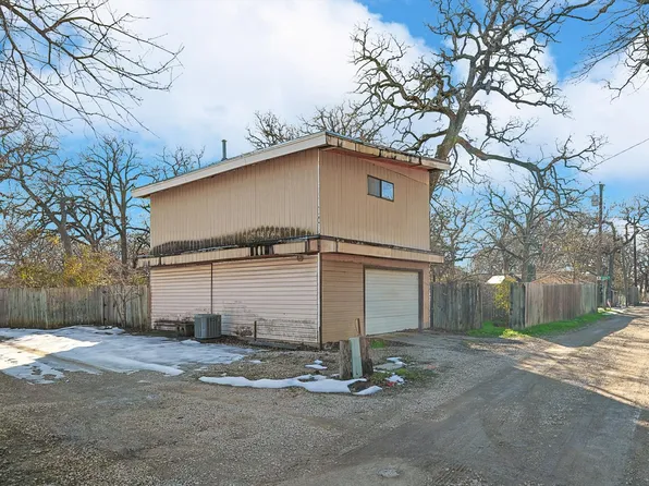 503 E 6th St, Denton, TX 76208