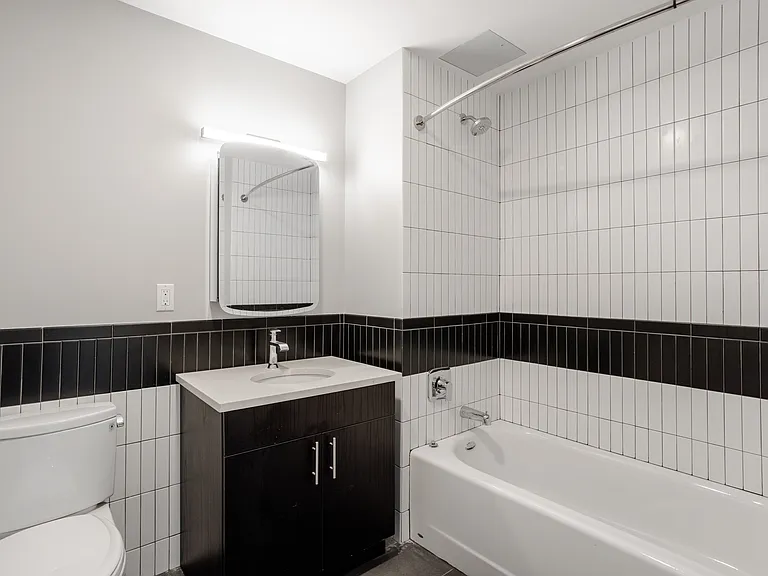 18303 Hillside Ave #7A — Photo 9
