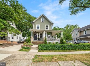 206 Albany Ave, Barrington, NJ 08007