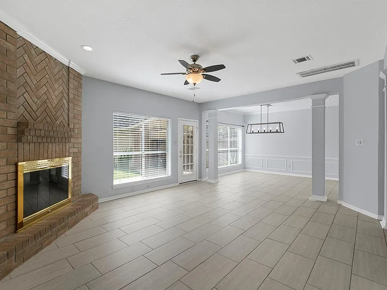 1431 N Medio River Cir — Photo 6