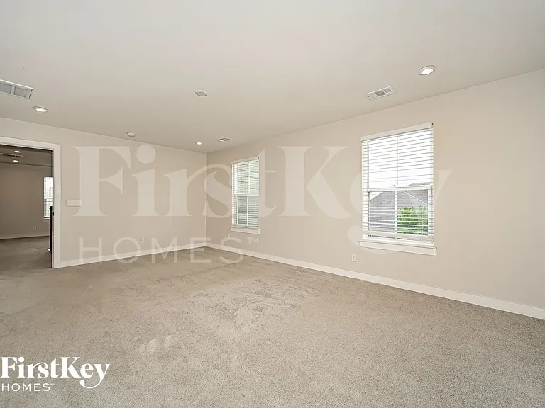 9601 Colton Rd — Photo 12
