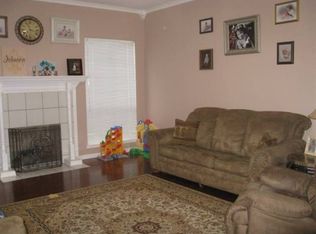 1603 Tallowood Ln, Nederland, TX 77627