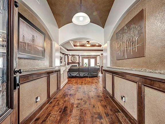 3rd image of 17717 Wild Oak Dr Drive