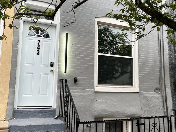 743 N 39th St, Philadelphia, PA 19104