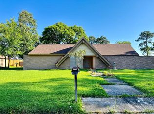 5000 Ashwood Dr, Baytown, TX 77521