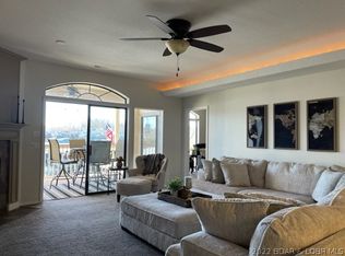 98 Aqua Fin Dr UNIT 2B, Lake Ozark, MO 65049