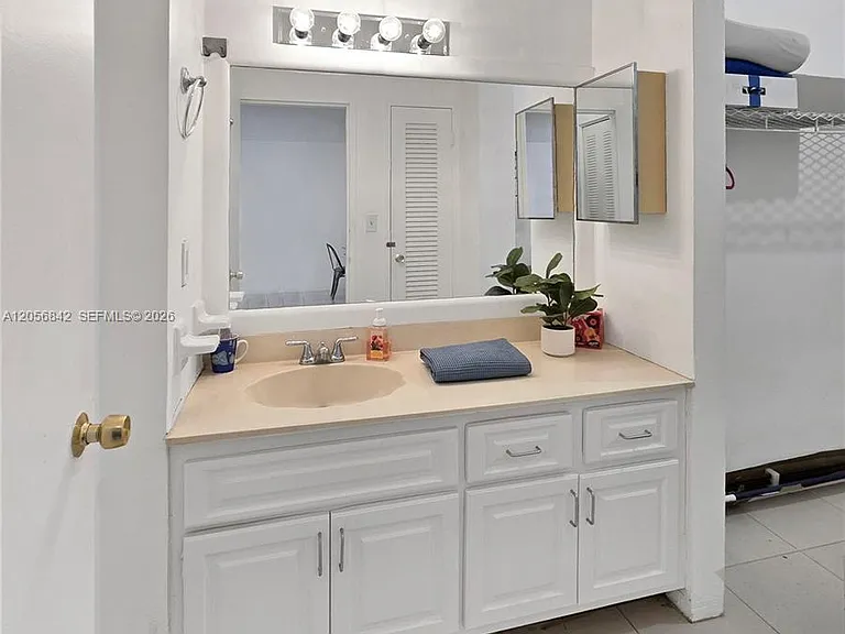 800 West Ave #337 — Photo 5