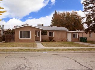 313 S 5th St, Fowler, CA 93625