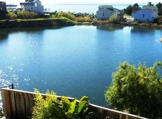 206 Seacliff Way, Richmond, CA 94801