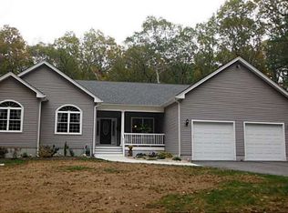 280 Steere Farm Rd, Burrillville, RI 02830