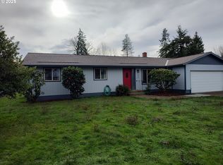 253 SE Polk St, Willamina, OR 97396