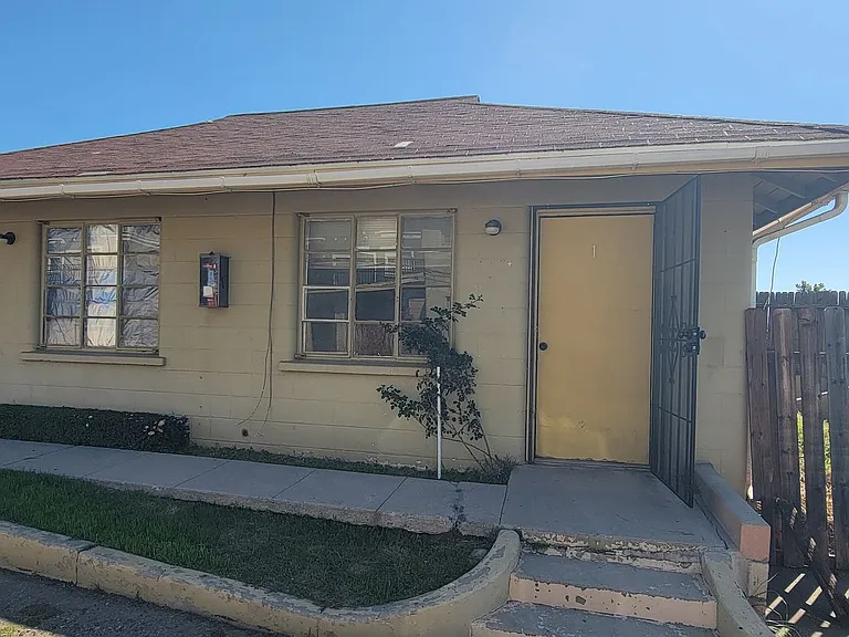 203 Santa Clara in Fillmore — Photo 11