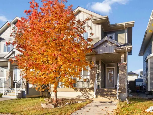 104 E Collicott Dr, Wood Buffalo, AB T9K 2W8