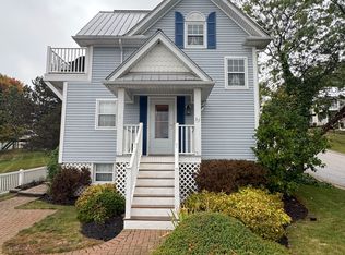 37 Newport Beach Blvd, Fort Erie, ON L0S 1B0