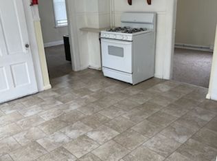 124 Tower St FLOOR 3, Westerly, RI 02891