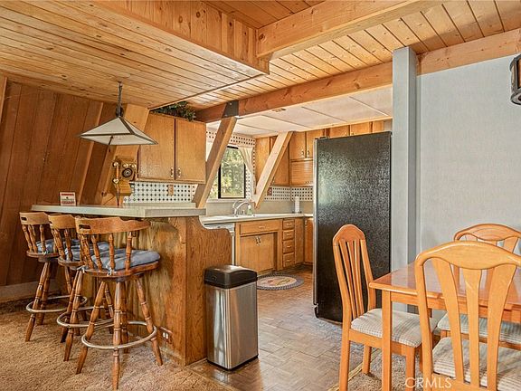 3rd image of 2396 Ridge Rd