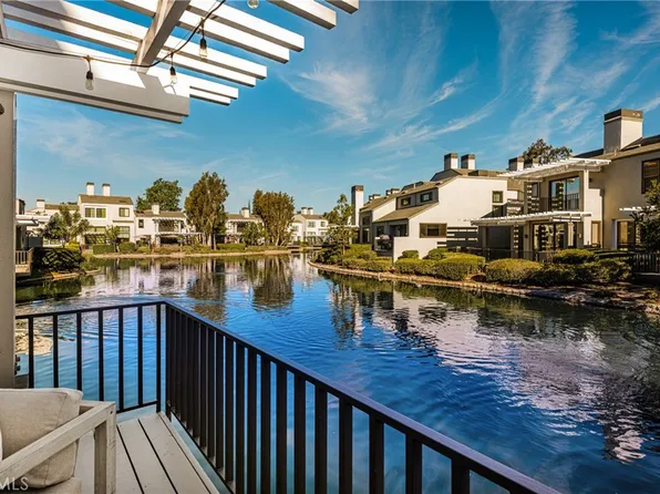 30 Waterway #43, Irvine, CA 92614