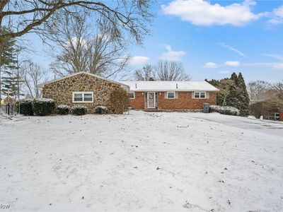 2685 Chaucer Dr NE, Canton, OH, 44721