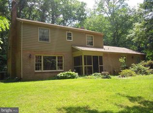 7695 Harmony Grove Rd, Wellsville, PA 17365