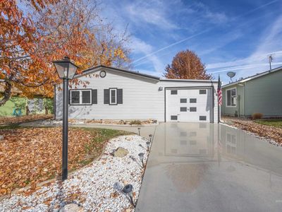 8350 W Willowcourt Dr, Garden City, ID, 83714