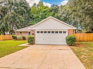 6717 Klondike Rd, Pensacola, FL 32526