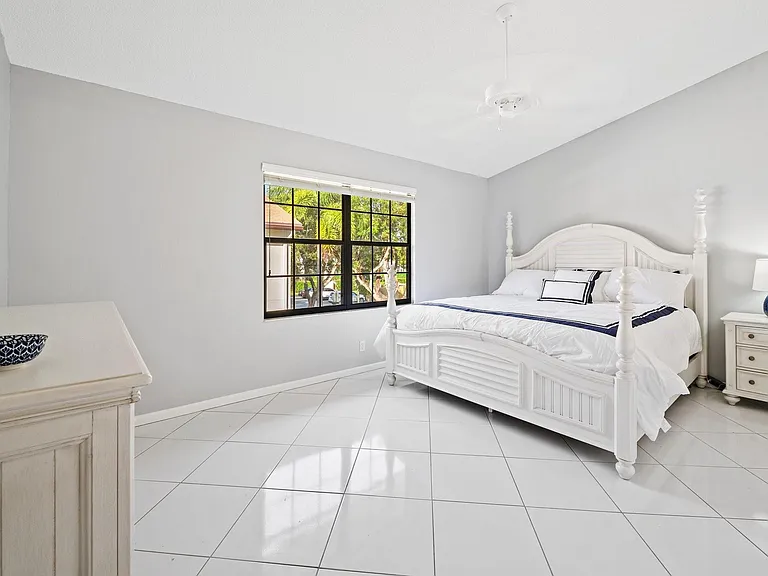 3258 Jog Park Dr — Photo 21