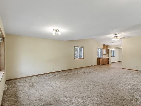 4th image of S9612 Center St