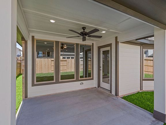 4th image of 1024 Shoal Creek Trl