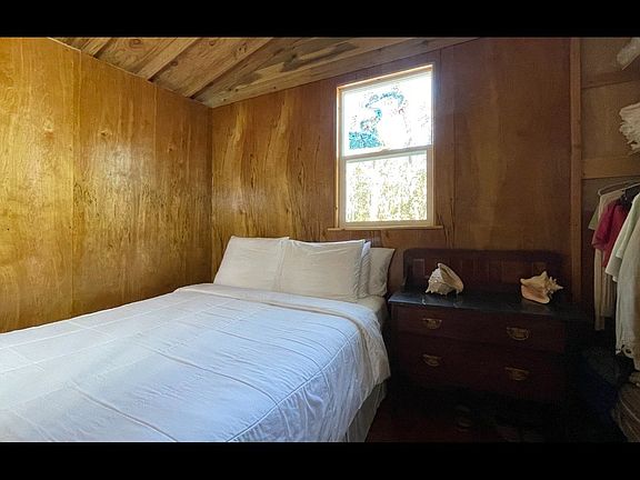3rd image of 11-3286-A Ala Oki Pl Lot 397