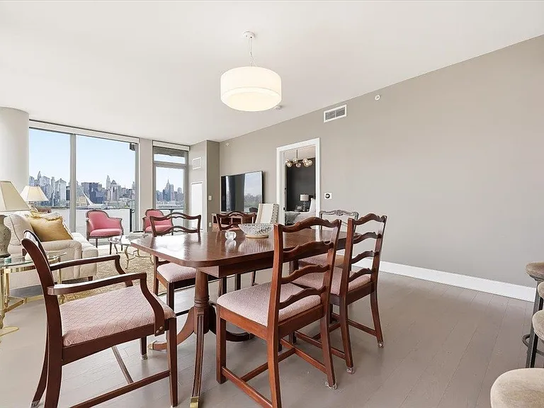9 Avenue At Port Imperial #806 — Photo 12