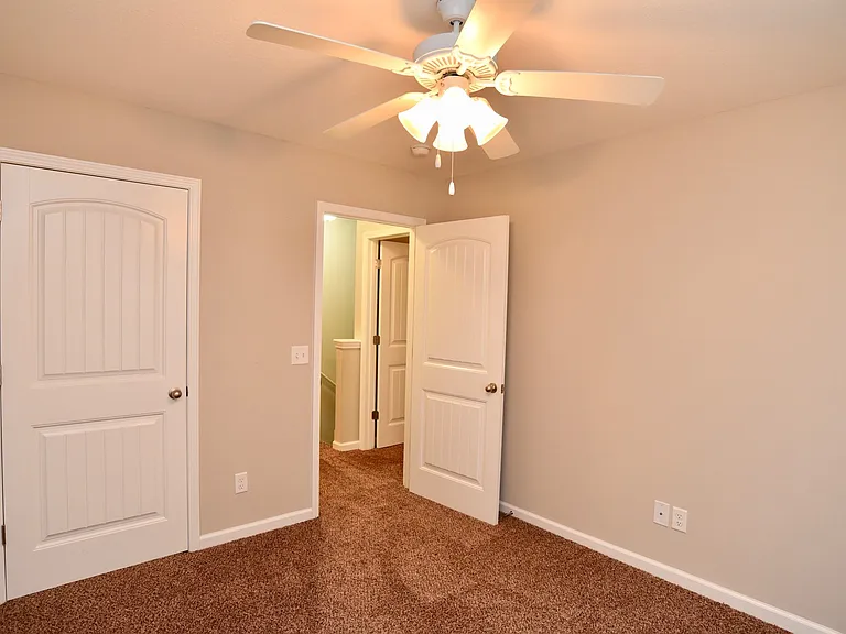 45 Walker Ct — Photo 12